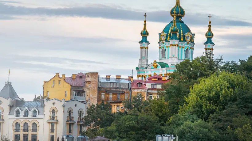 Документальний фільм про митців-воїнів